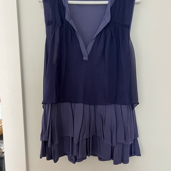 Sleeveless violet colored dressy/casual tunic tank. Cute with jeans! - Picture 3 of 3